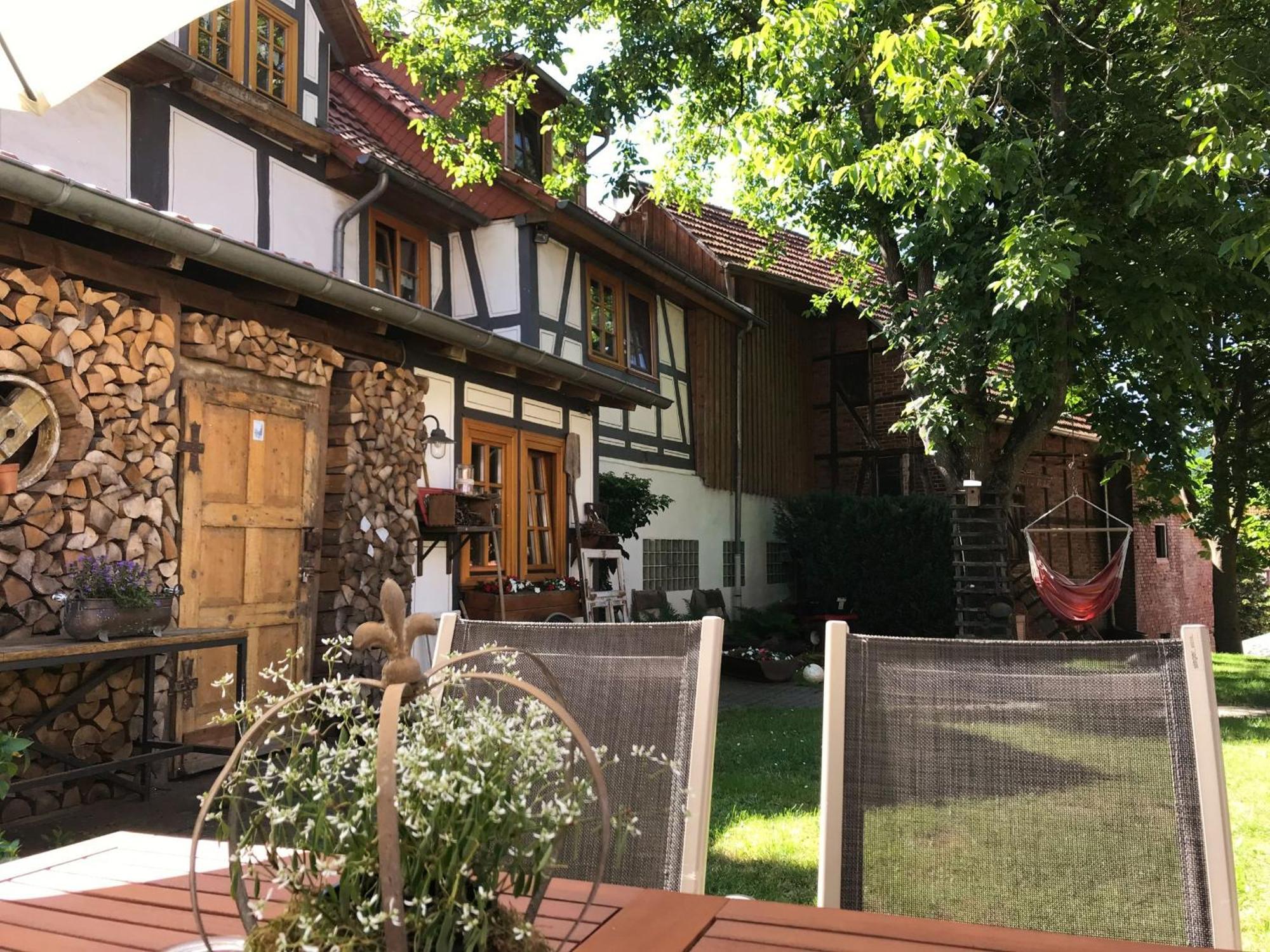 Fachwerktraum Im Hof Lägenhet Alheim Exteriör bild
